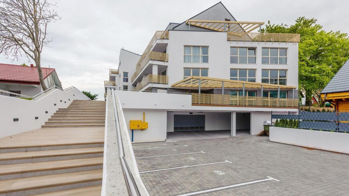 Amber Sea Apartmens Sianożęty Exterior foto